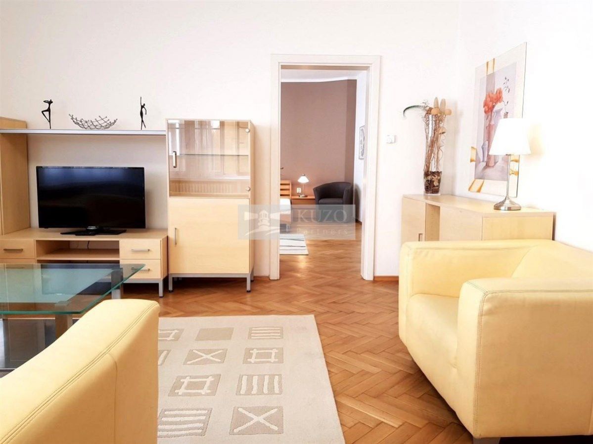 Pronájem bytu - krásný, tichý, prostorný byt 3+1, 97 m2, Praha 1 - Nové Město, ulice Myslíkova, obrázek č. 1