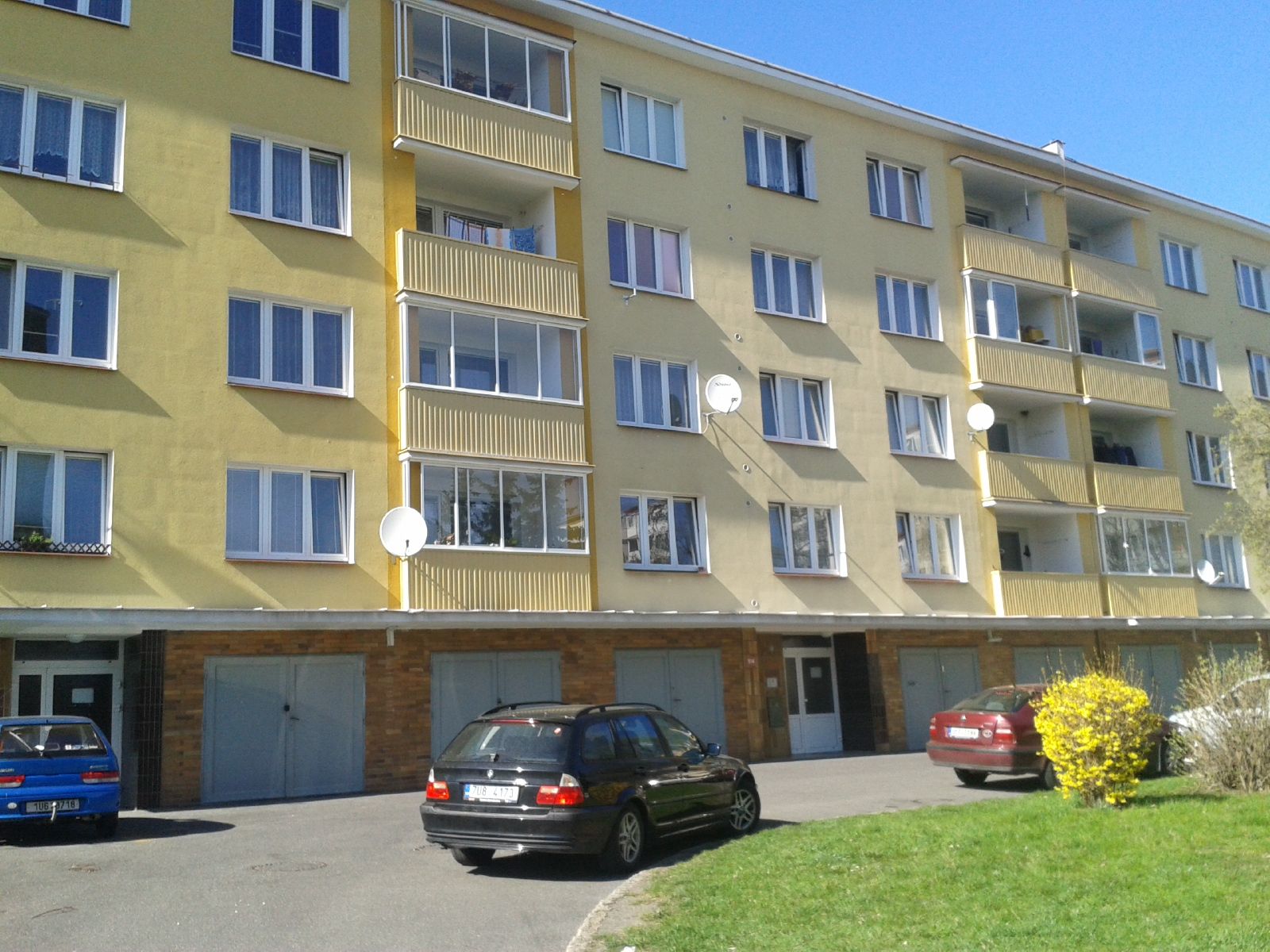 Nabízíme pronájem bytu 1+1 v Klášterci nad Ohří, obrázek č. 1
