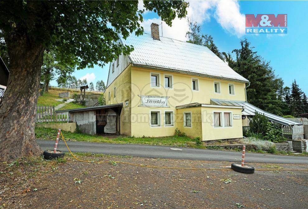 Prodej rodinného domu, 385 m, Pernink, ul. Andělská, obrázek č. 1