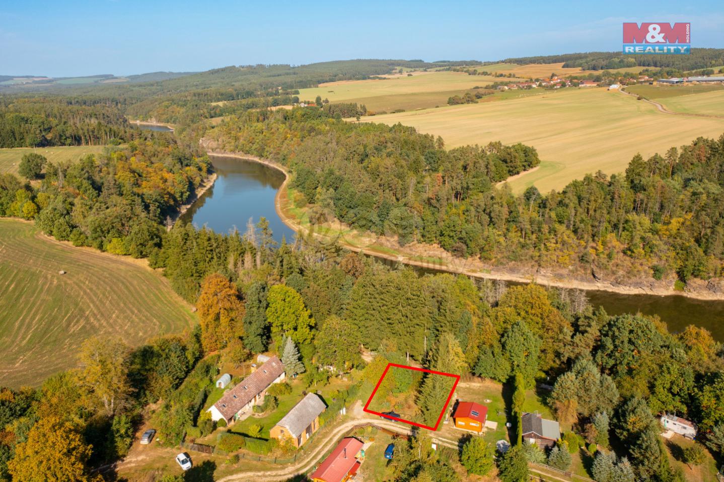 Prodej pozemku k bydlení, 525 m, Albrechtice nad Vltavou, obrázek č. 2