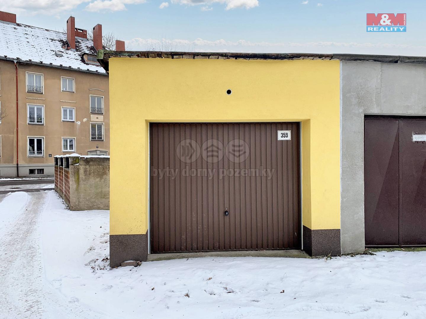Pronájem garáže 19 m, Česká Lípa, ul. Kozákova, obrázek č. 1