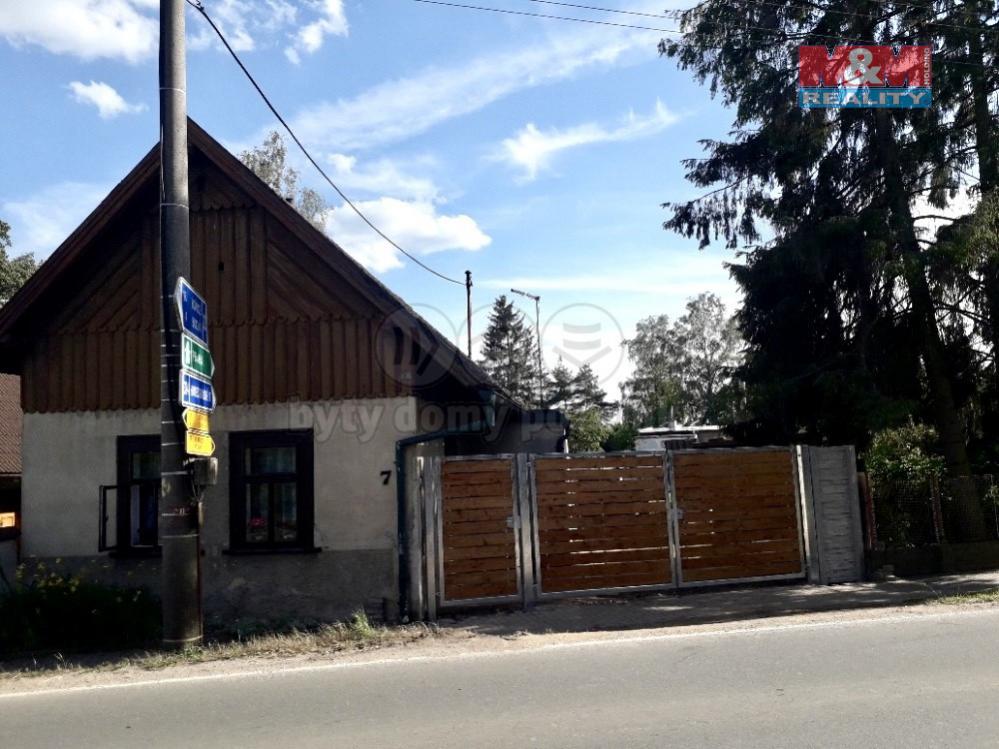 Prodej rodinného domu v Nechanicích, obrázek č. 1