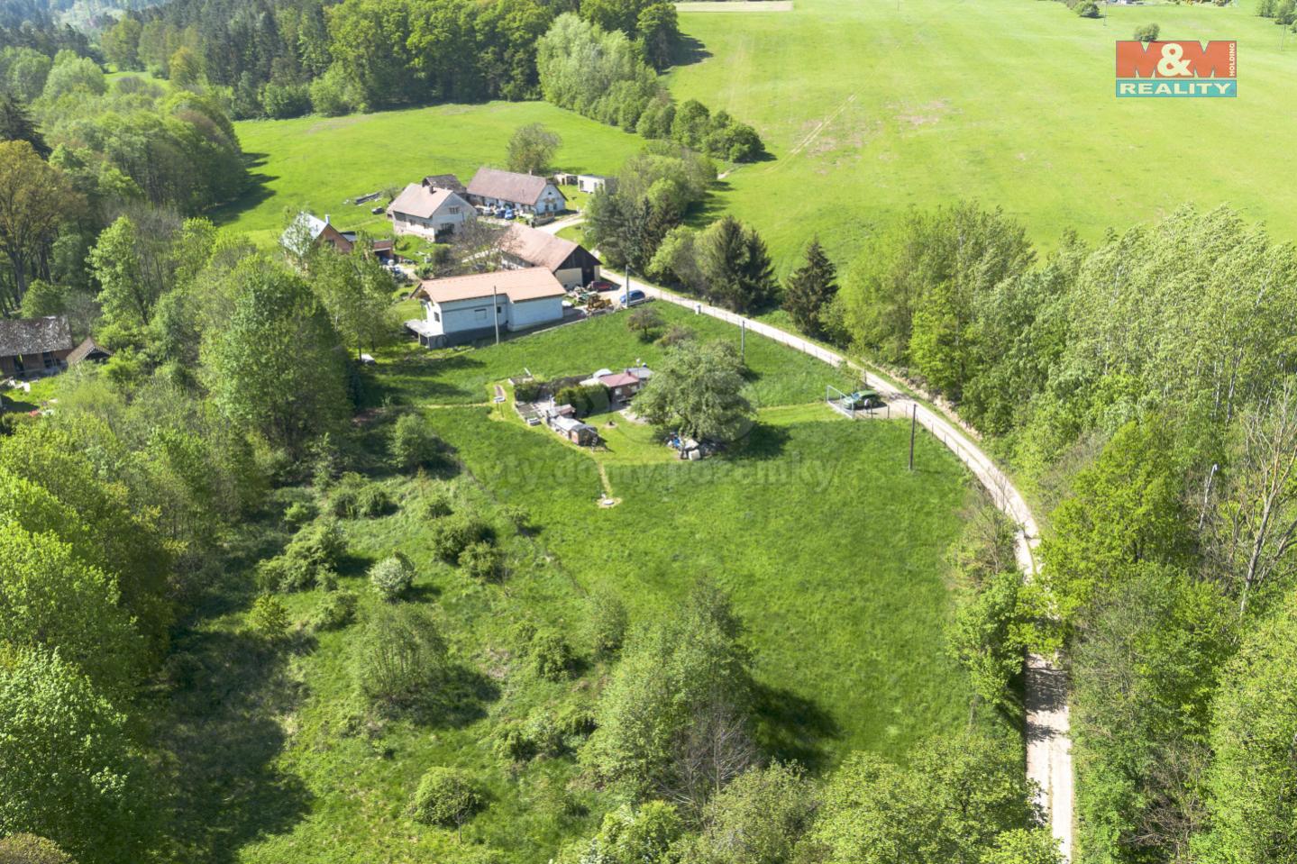 Prodej pozemku k bydlení, 3579 m, Morašice - Holičky, obrázek č. 1