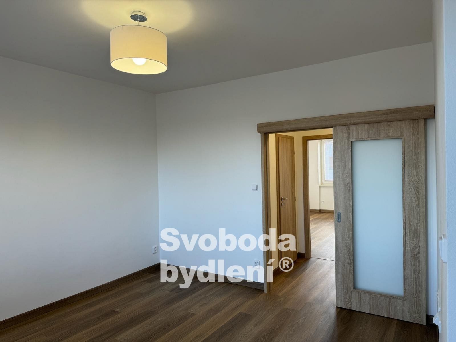 Doporučujeme nově zrekonstruovaný byt 3+1/B v revitalizovaném domě, P6  Ruzyně, ul. Stochovská, obrázek č. 3