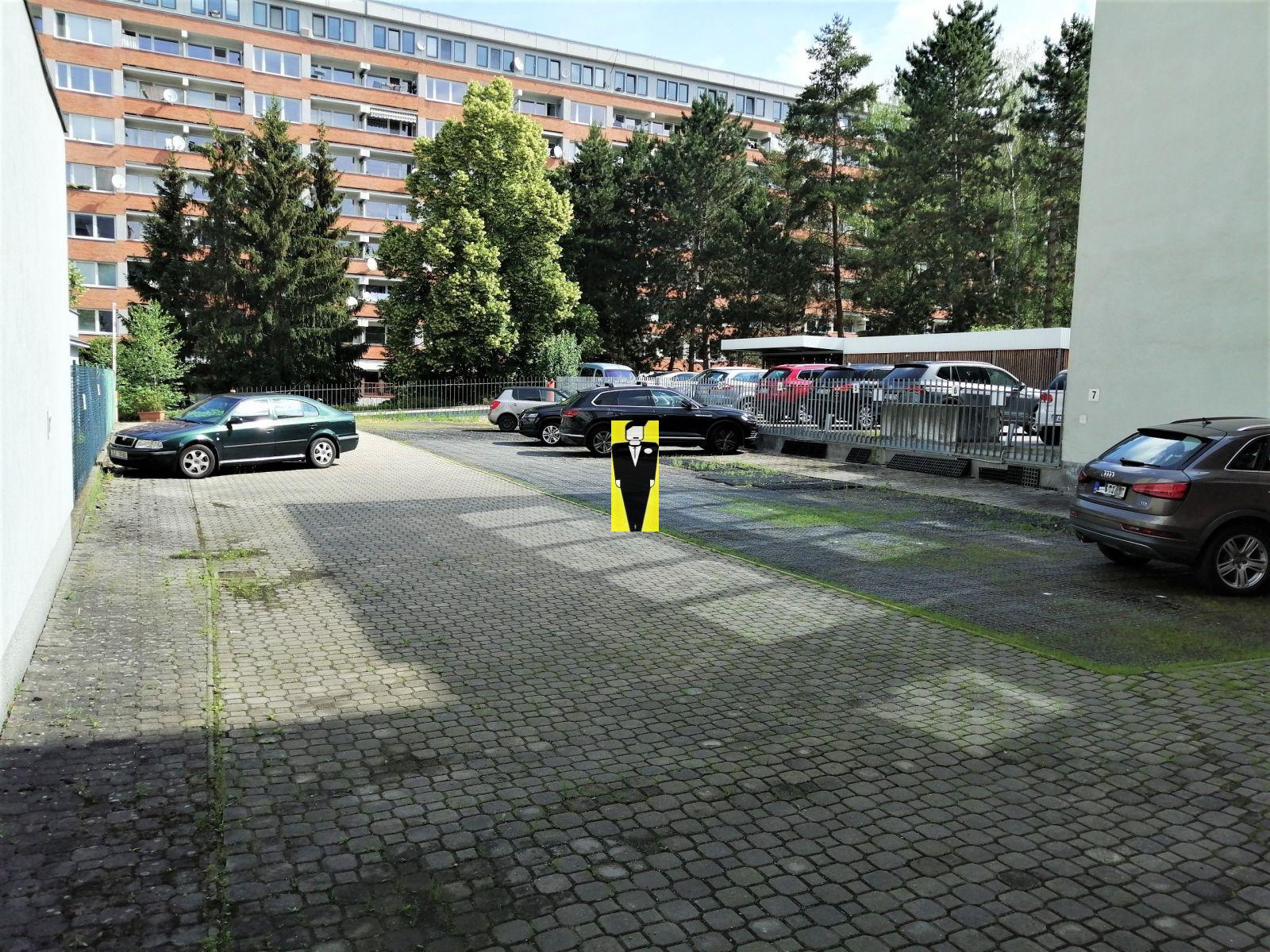 Pronájem parkovacího stání,   ve středu města Zlína, obrázek č. 3