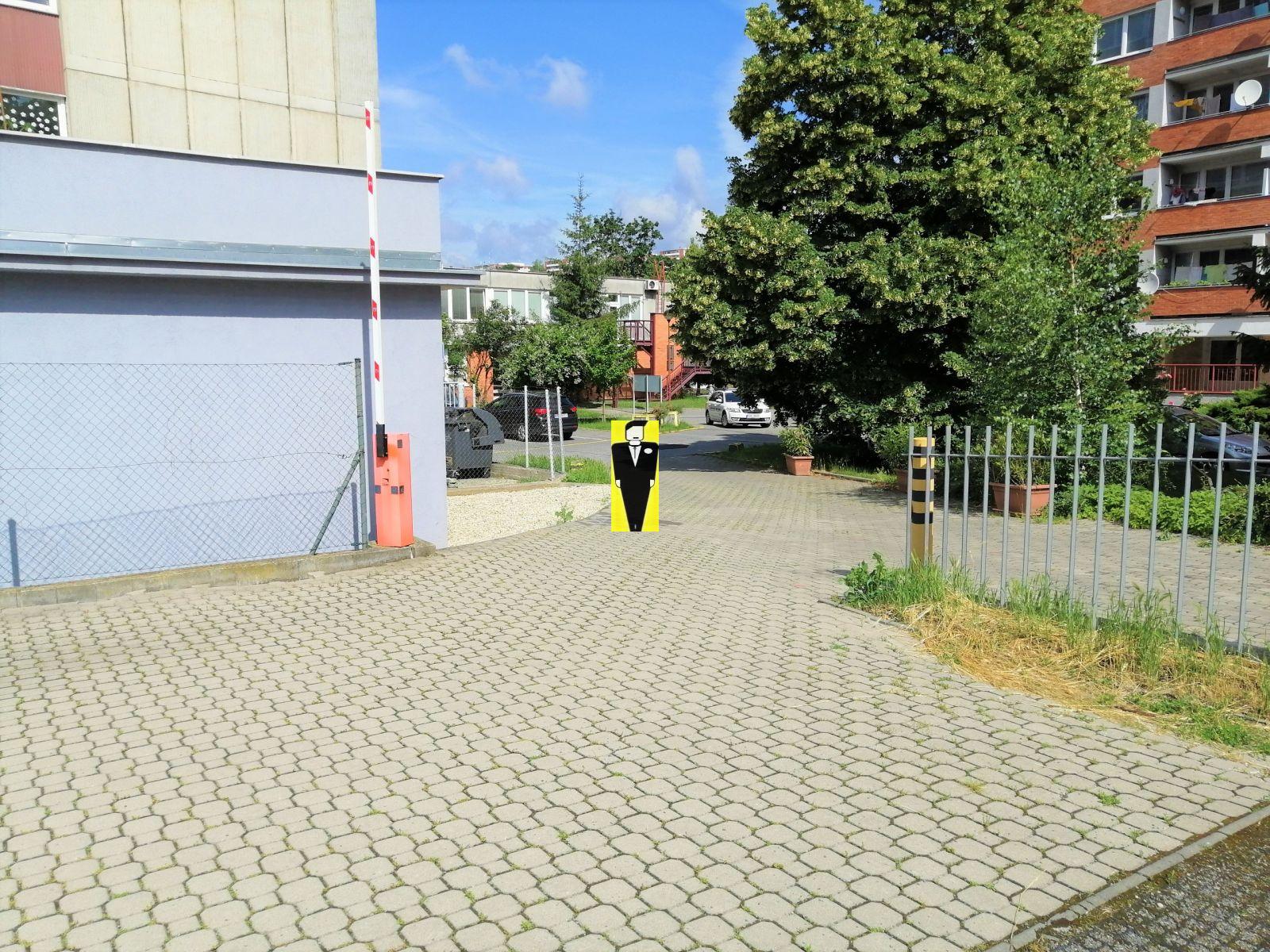 Pronájem parkovacího stání,   ve středu města Zlína, obrázek č. 2