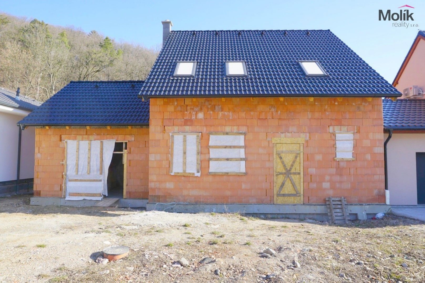 Prodej rodinného domu s pozemkem, 563 m2, Buková ul., Litvínov, obrázek č. 1