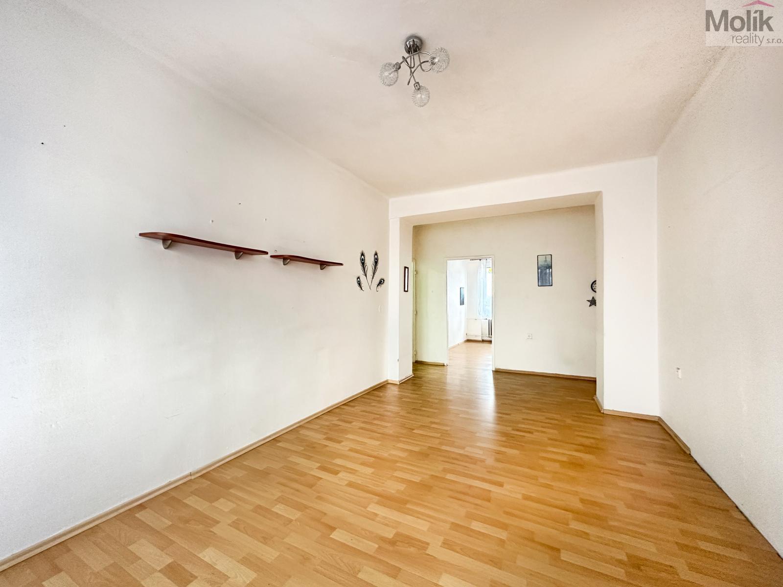 Prodej bytu 2+1+B, DV, 52 m2, Teplice, ulice Jaselská, obrázek č. 3