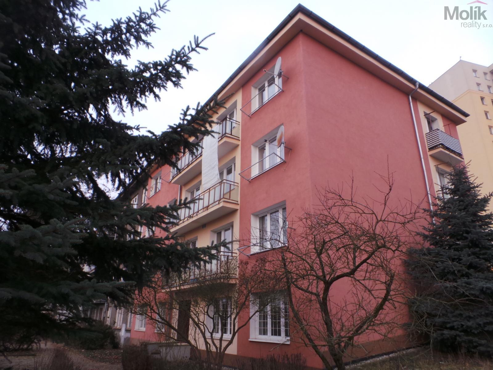 Pronájem bytové jednotky 1+1,OV 39 m2, Litvínov ulice Podkrušnohorská, obrázek č. 2