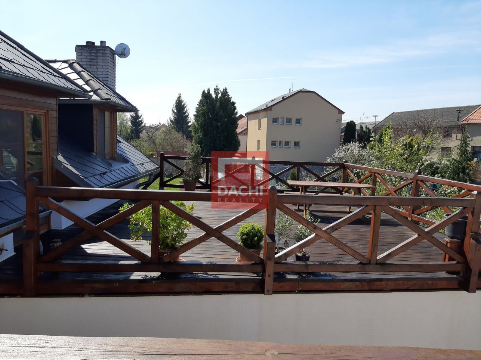 Prodej patrového rodinného domu 2 byty a NP, 340m, Olomouc - Nemilany, obrázek č. 1