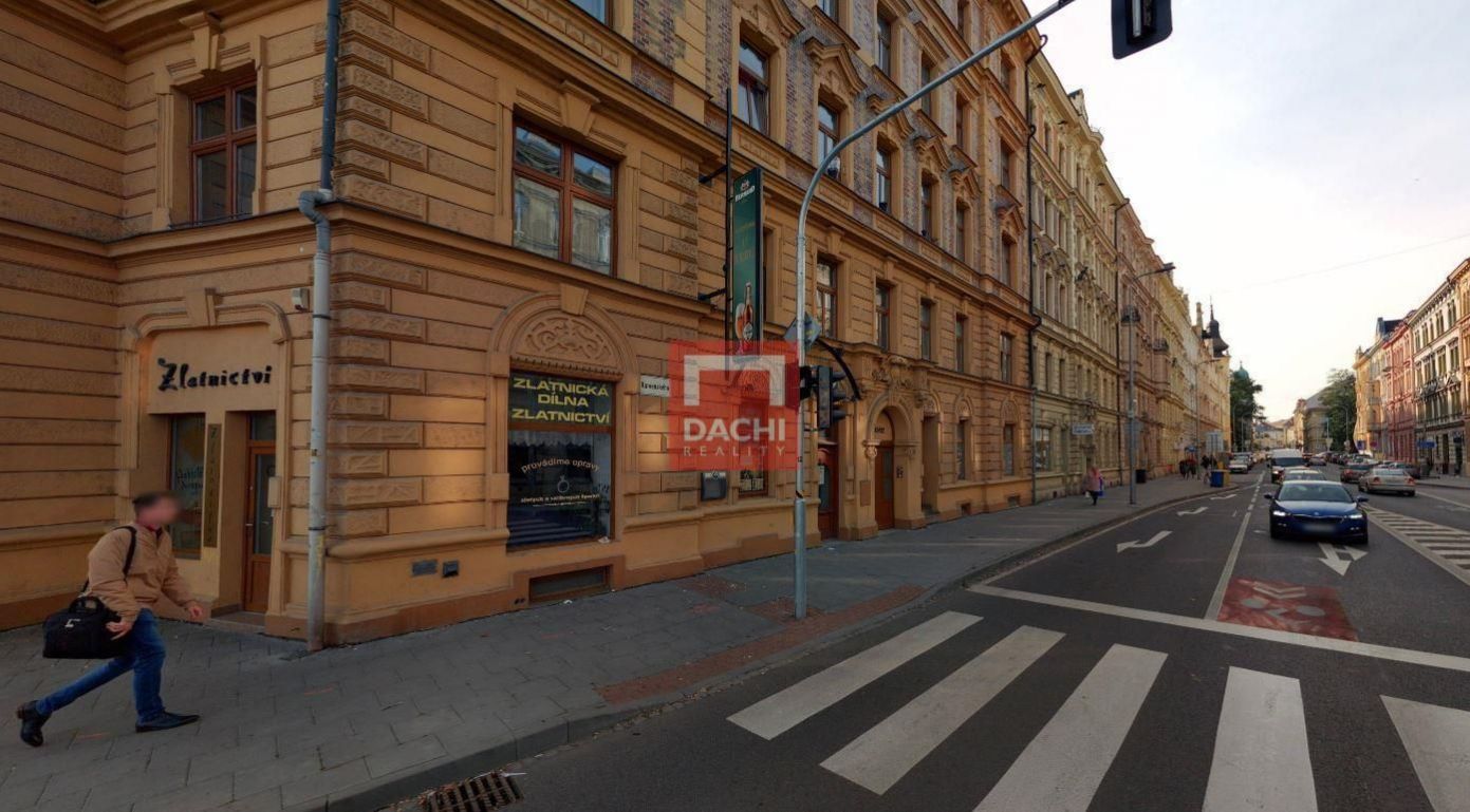 Pronájem zavedené restaurace na ulici Komenského v Olomouci, obrázek č. 1