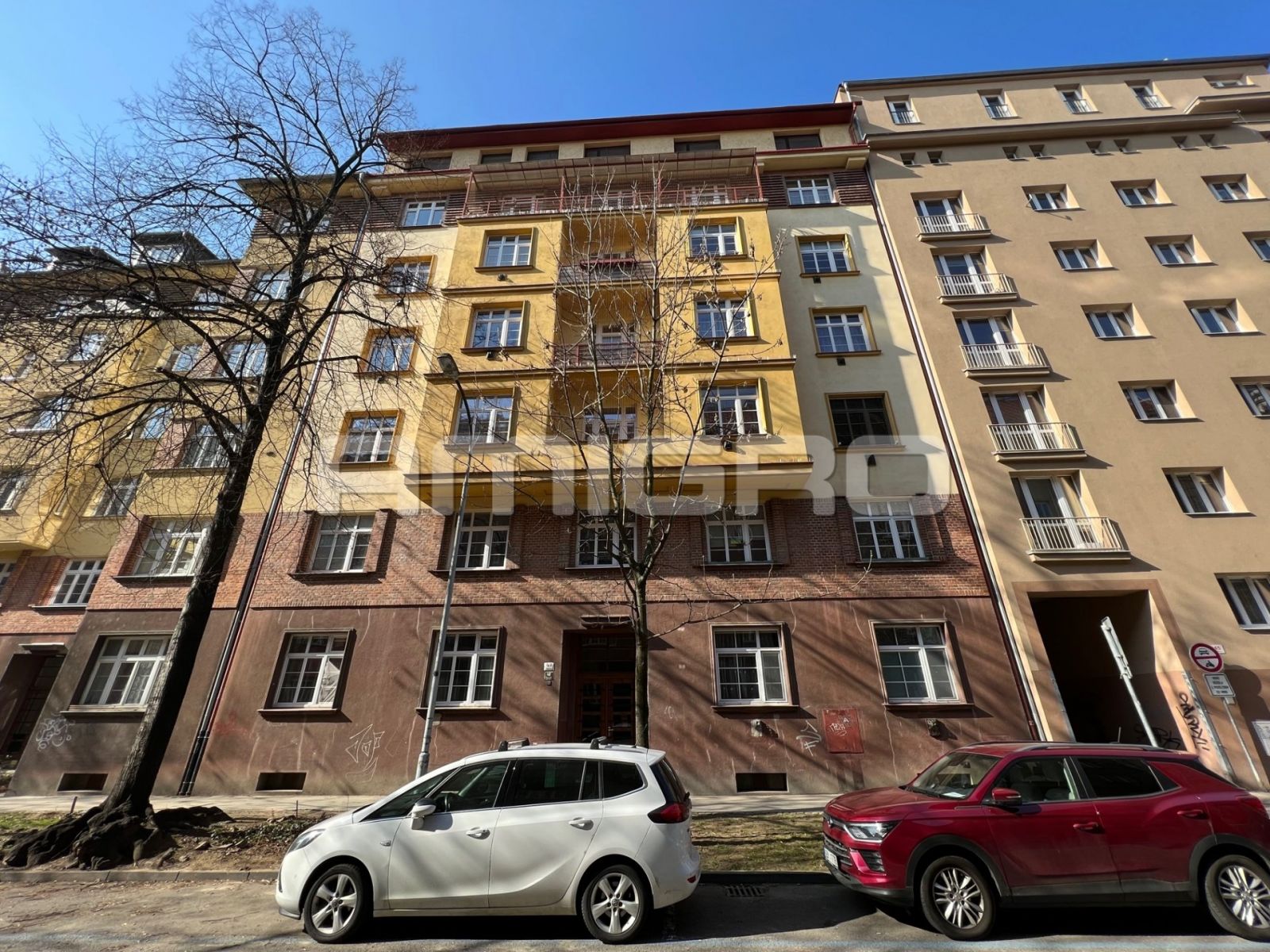 Prodej bytu 4+1, k rekonstrukci, 105 m2, Brno - Veveří, ul. Čápkova, obrázek č. 1