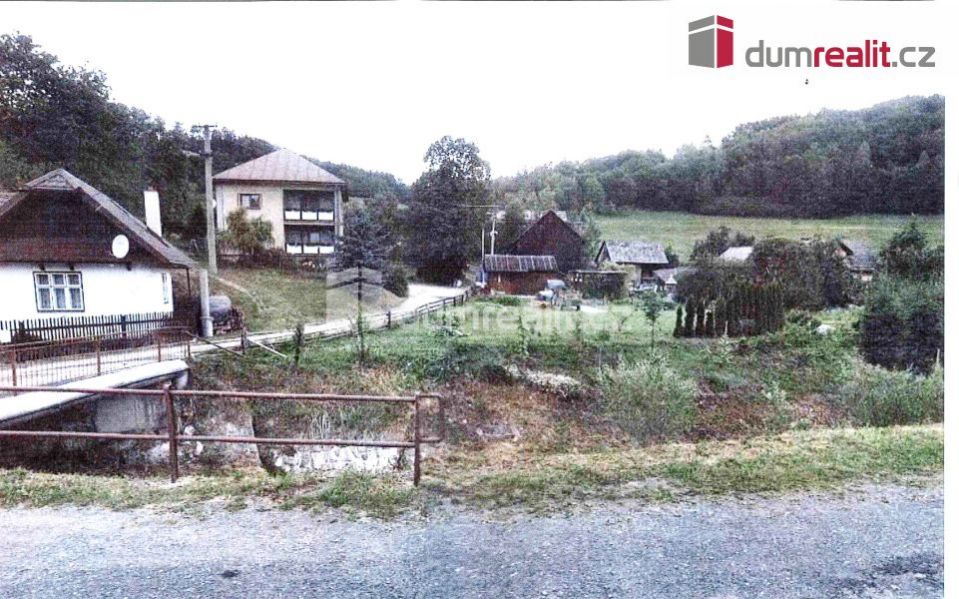 Prodej stavebního pozemku s dílnou , 1138 m2 , obec Seninka, obrázek č. 1