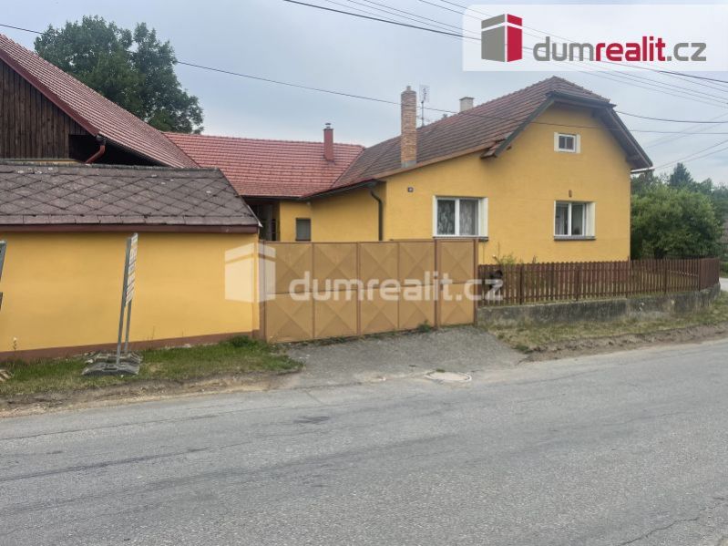 Prodej rodinného domu v obci Moraveč, okres Pelhřimov, obrázek č. 1