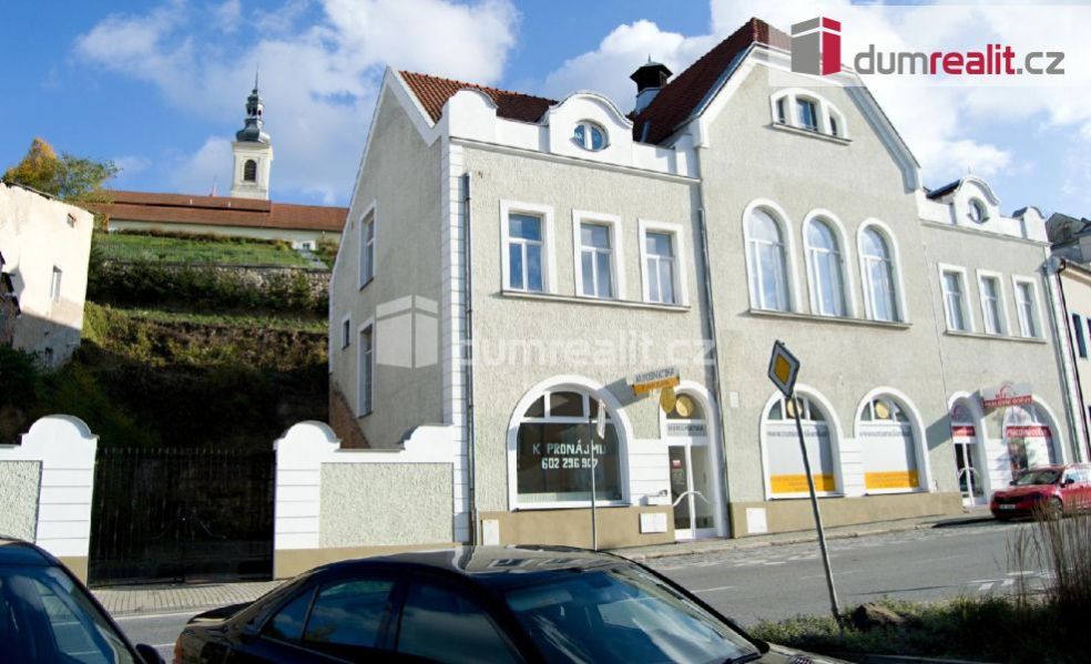 Prodej  secesního třípatrového domu  v Mladé Boleslavi, obrázek č. 1