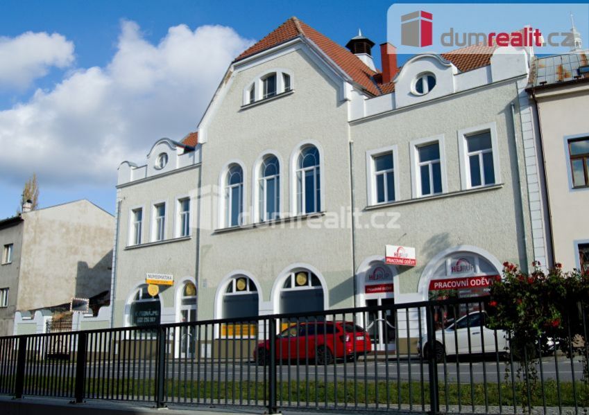 Prodej  secesního třípatrového domu  v Mladé Boleslavi, obrázek č. 2