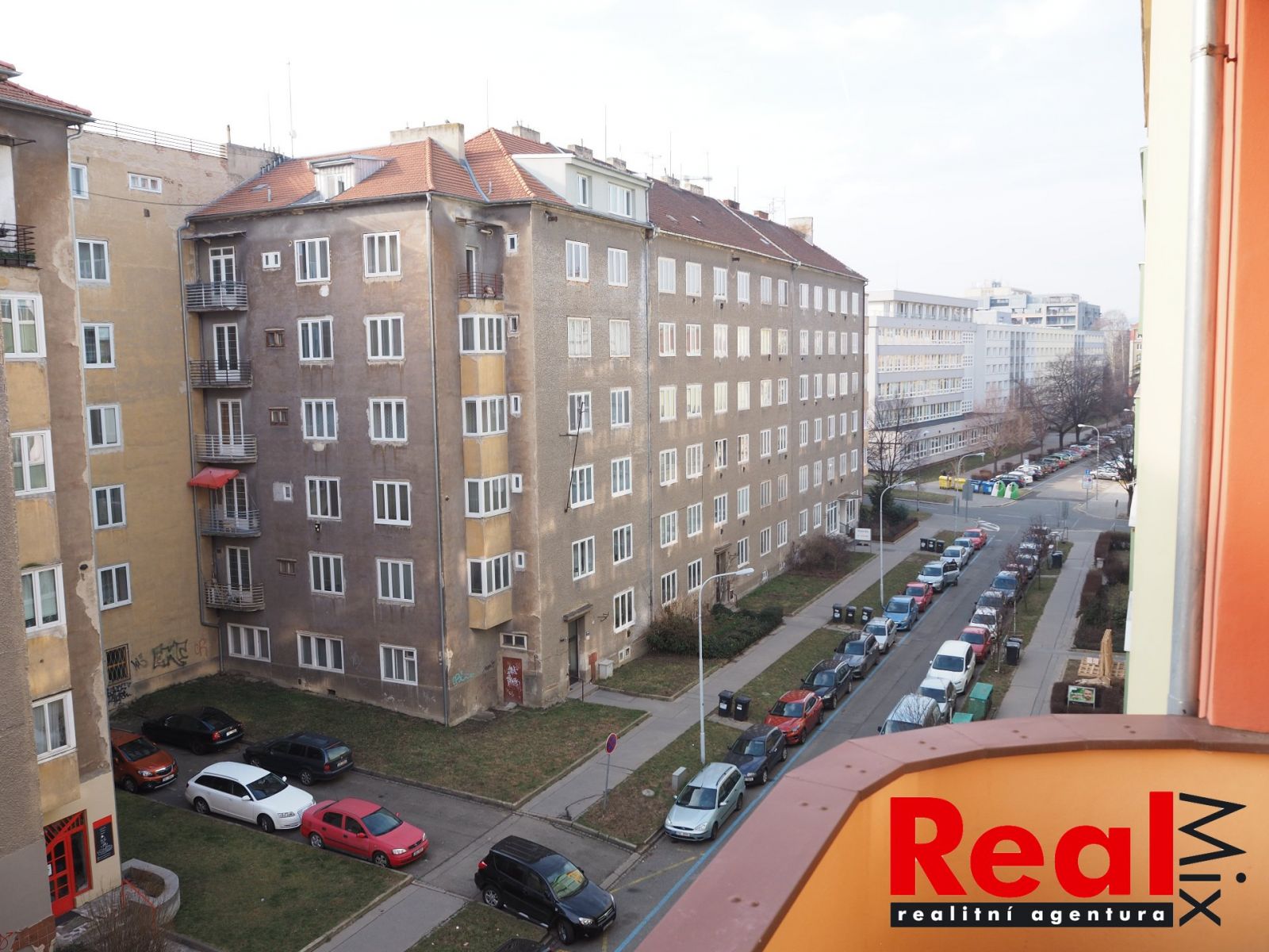 Prodej, prostorný byt OV 2+1, CP 76m2 vč. balkónu + 6m2 sklep, ul. Tučkova, Brno - střed, obrázek č. 3