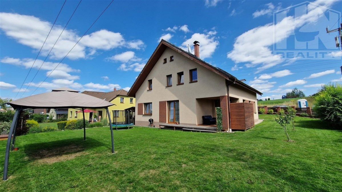 Rodinný dům, 7+kk+garáž, 213 m2, Liberec - Vesec, pozemek 873 m2, obrázek č. 3
