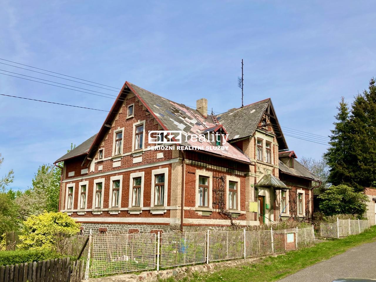 Rodinný dům 7+1 s garáží a pozemkem 3053m2 v Rumburku, okr. Děčín, obrázek č. 1