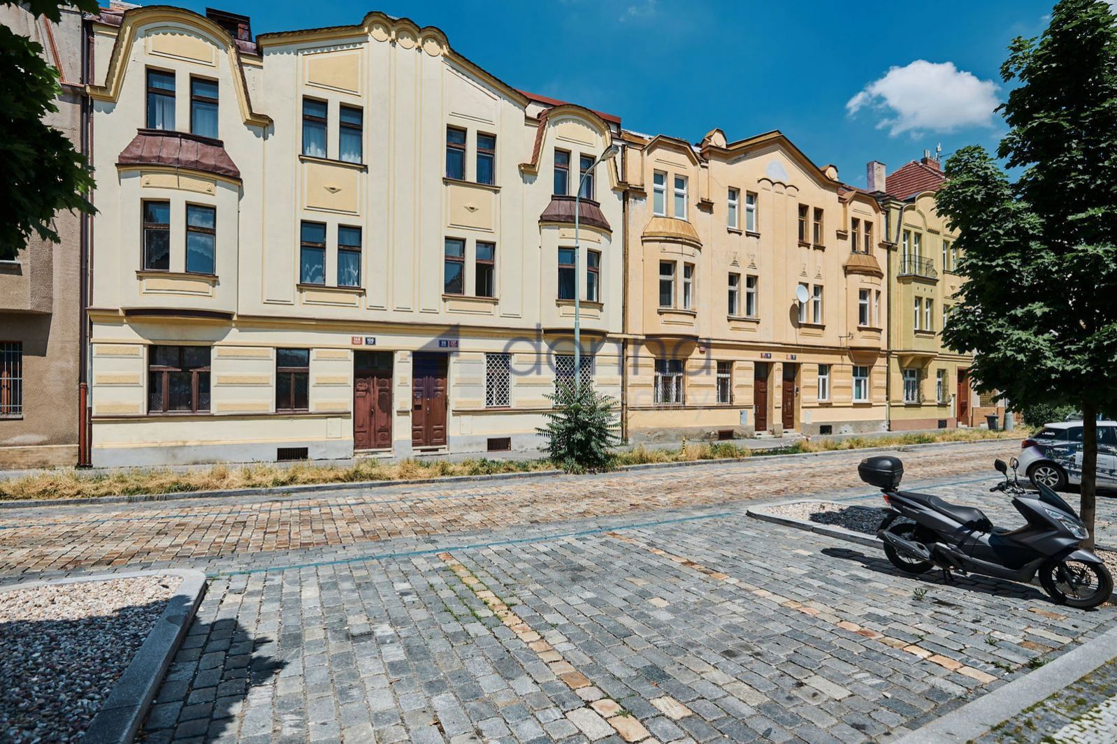Prodej bytu 1+kk 29 m, ul. Na Petynce, Praha 6 - Střešovice, obrázek č. 1