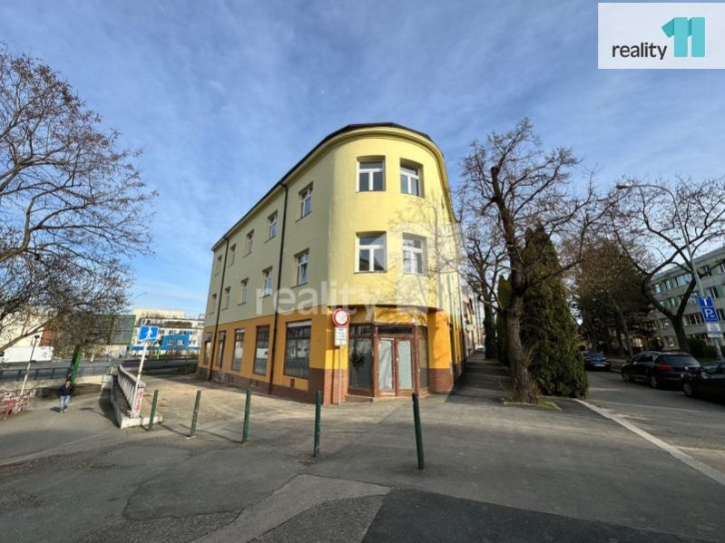 Prodej bytu 2+kk, 43 m2, po kompletní rekonstrukci, Praha 4 - Michle, obrázek č. 1
