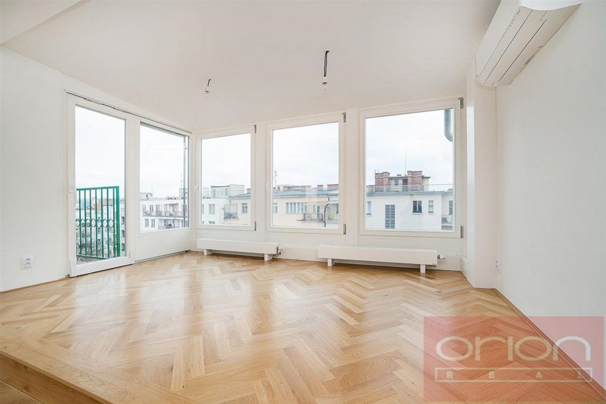 Prodej bytu s balkonem : Praha 7 - Bubeneč, Šmeralova, obrázek č.1