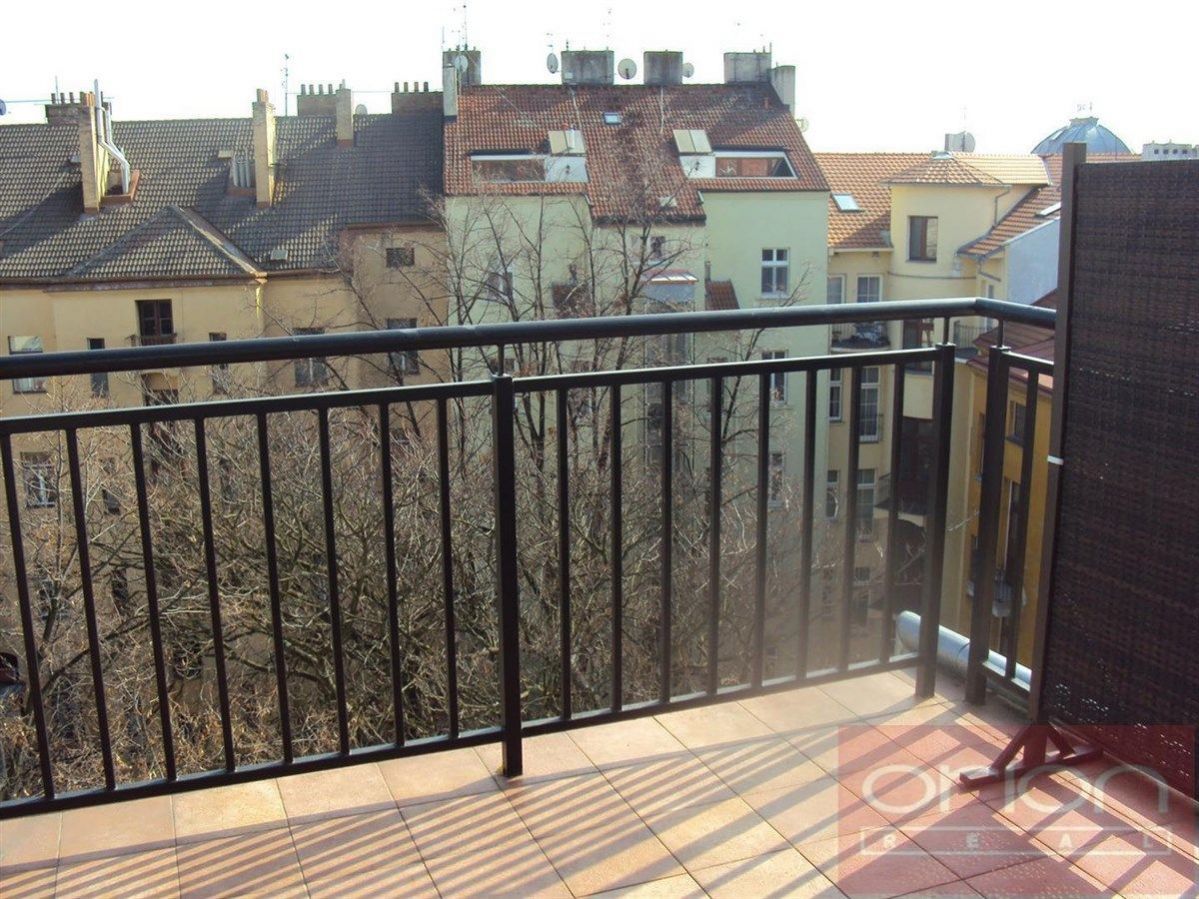 Prodej mezonetového bytu s terasou : Praha 2 - Vinohrady, Záhřebská, obrázek č. 3