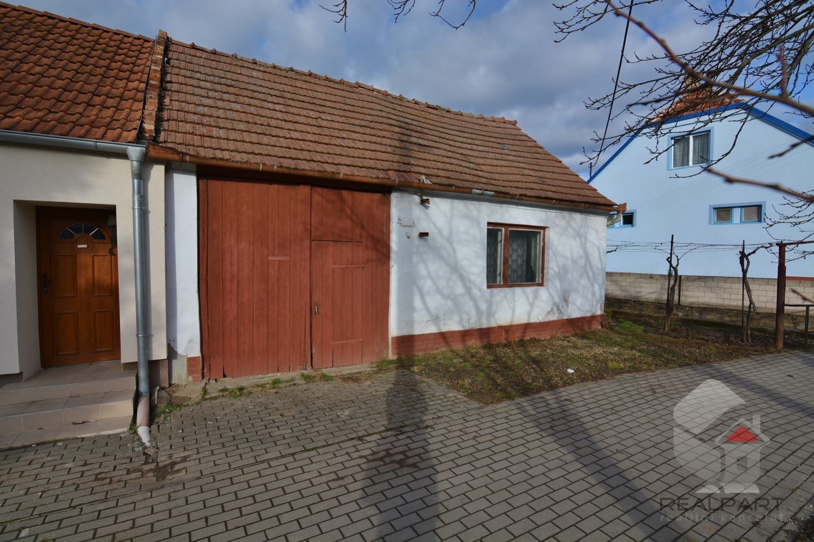 Nabízíme na prodej rodinný dům k přestavbě v obci Svatobořice - Mistřín, ul. Vrbátky., obrázek č. 1