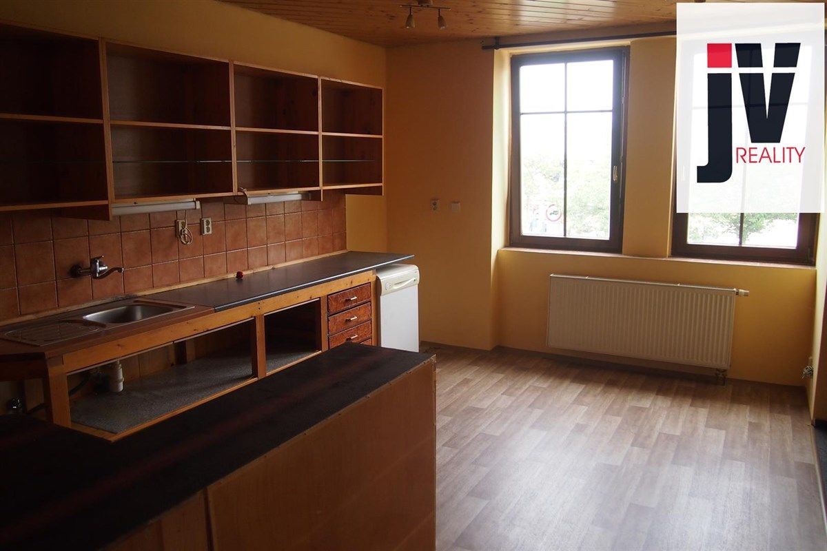Prodej atypického mezonetového bytu, 244 m2, centrum Plzně - Lochotínská ul., obrázek č. 2