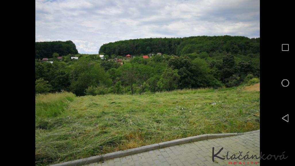 Prodej pozemku - stavební 863 m2  Březnice u Zlína, obrázek č. 1