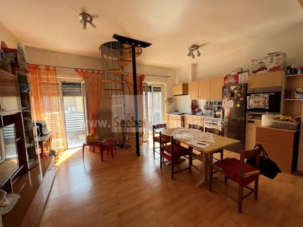 Prodej bytu v Meranu, Itálie, 3+kk, 80 m2, 2x balkon                   , obrázek č. 1