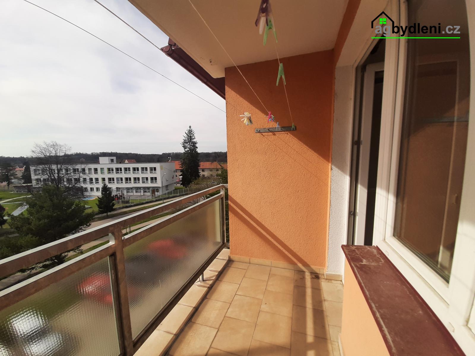 Prodej bytu v OV 2+1, s balkonem 62 m2 Spojovací ul., Dobřany, Plzeň-jih, obrázek č. 2