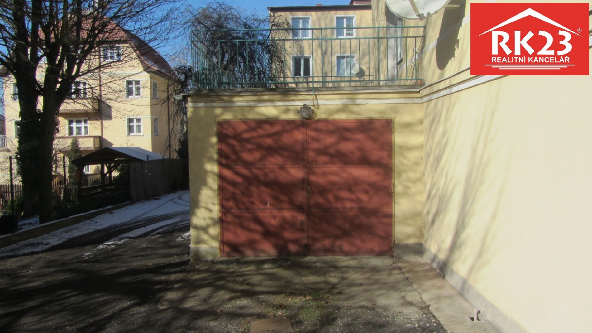 Prodej, Byt 3+1 s garáží a zahradou, Karlovy Vary, obrázek č. 2