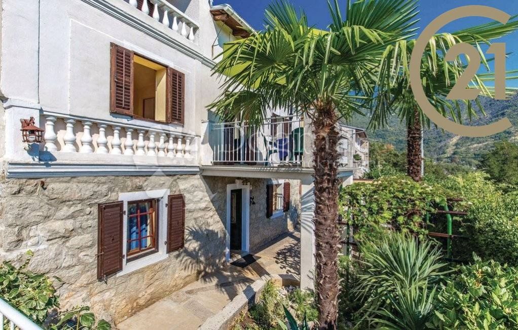 Prodej rodinného domu (134 m2) s výhledem na moře v chorvatském městečku  Mošćenička Draga, obrázek č. 1
