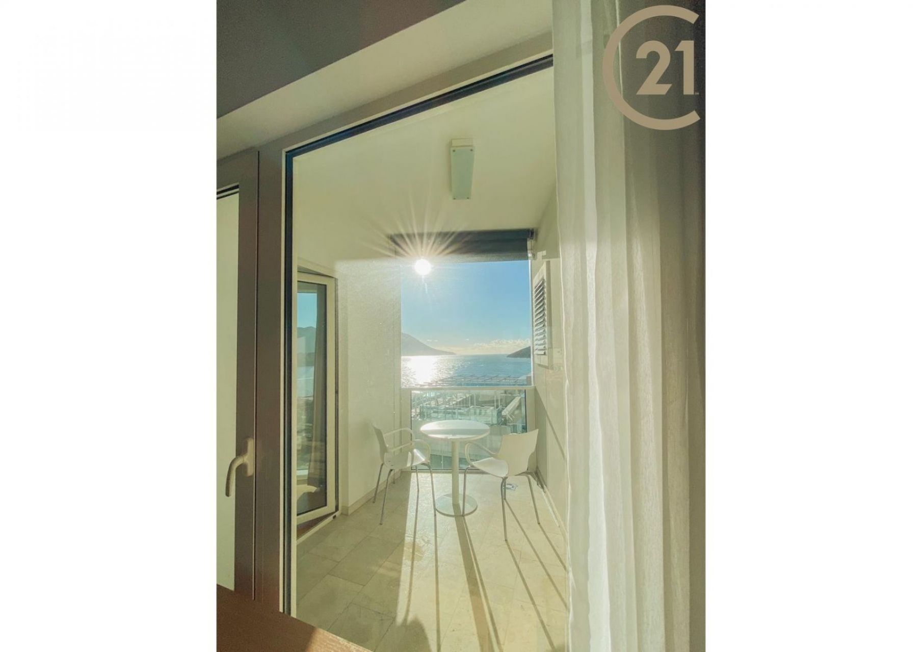 Prodej bytu 3+1 (77 m2) s terasou a nádherným výhledem na moře - Budva, Černá Hora, obrázek č. 2