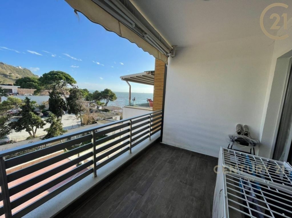 Krásný byt 1+1 s balkonem přímo u moře! 70m2, Currilla, Durrës, Albánie, obrázek č. 1