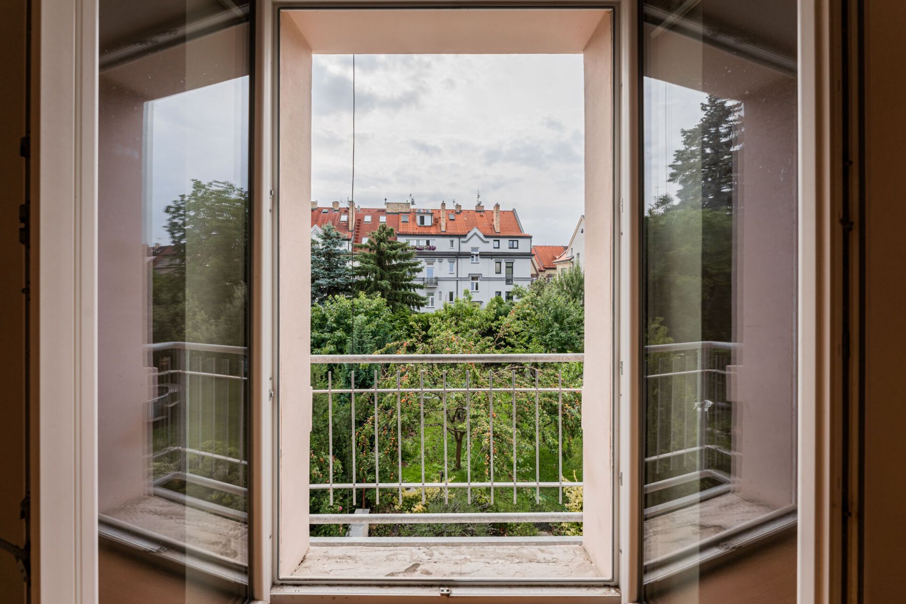 Prodej domu, 275 m2, ul. Nad Šárkou, Praha-Hanspaulka, obrázek č. 1