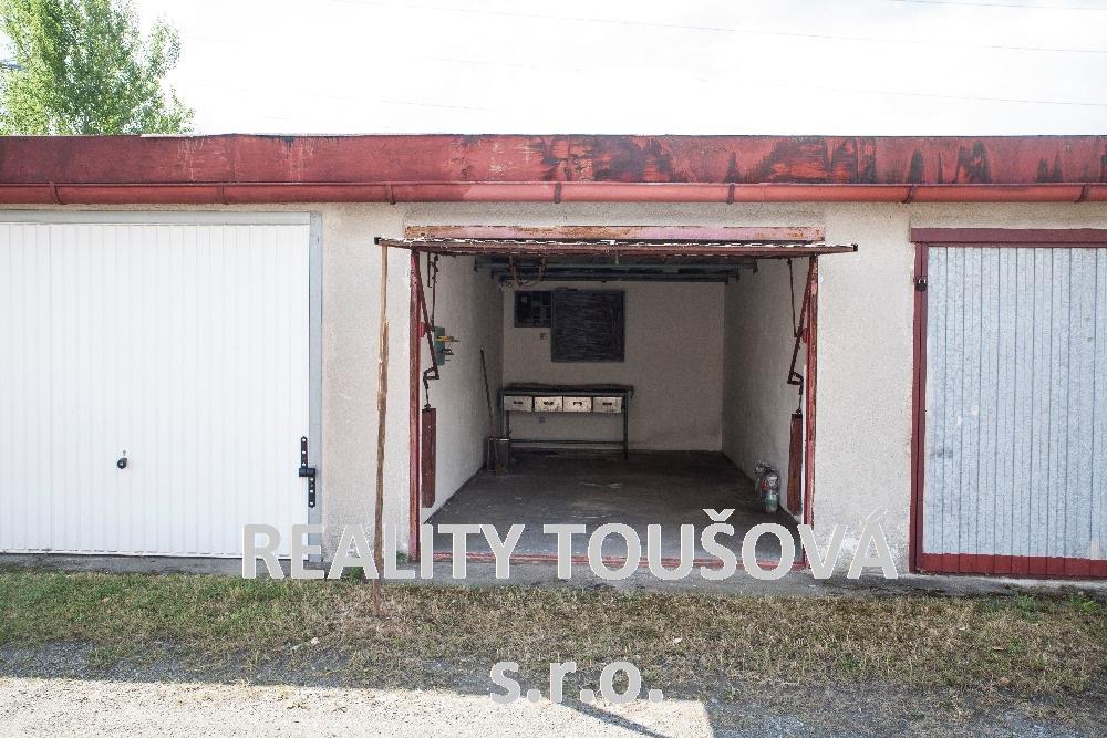 Prodej řadové garáže o výměře 20 m2 na vlastním pozemku v areálu garáží Plzeň-Bory  (REZERVACE), obrázek č. 2