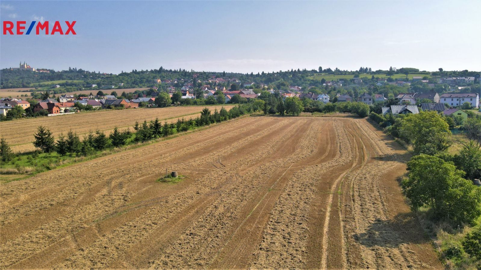 Prodej pozemků o celkové výměře 8 961m2 v Olomouci - Droždíně, obrázek č. 2