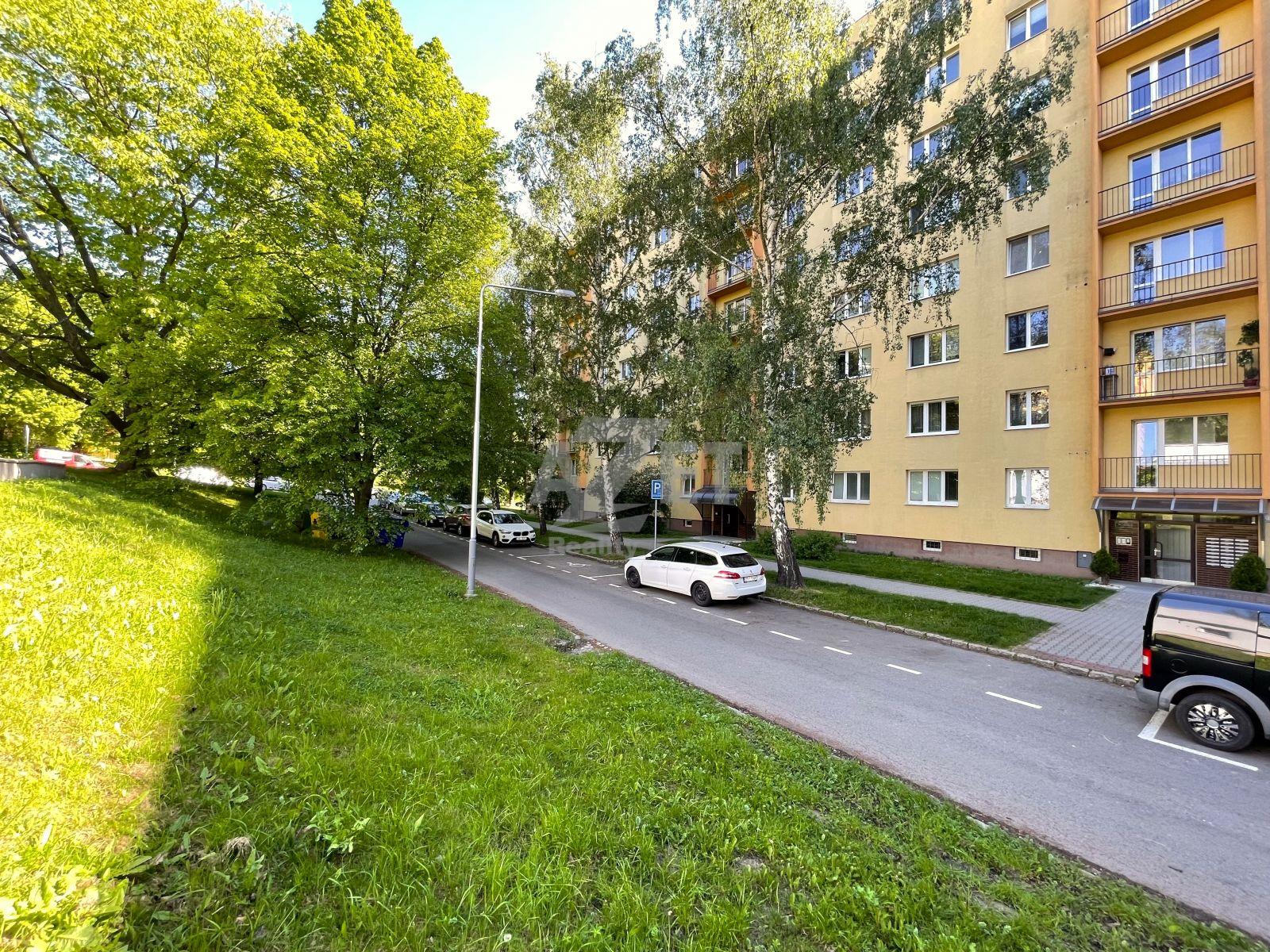 Prodej, byt 2+1, 54 m2, Opava - Poruba, ul. Kosmická, obrázek č. 1