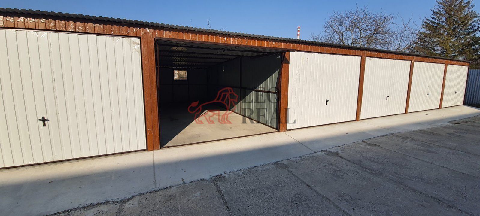 Prodej garáže 21m2 v Chropyni, obrázek č. 1