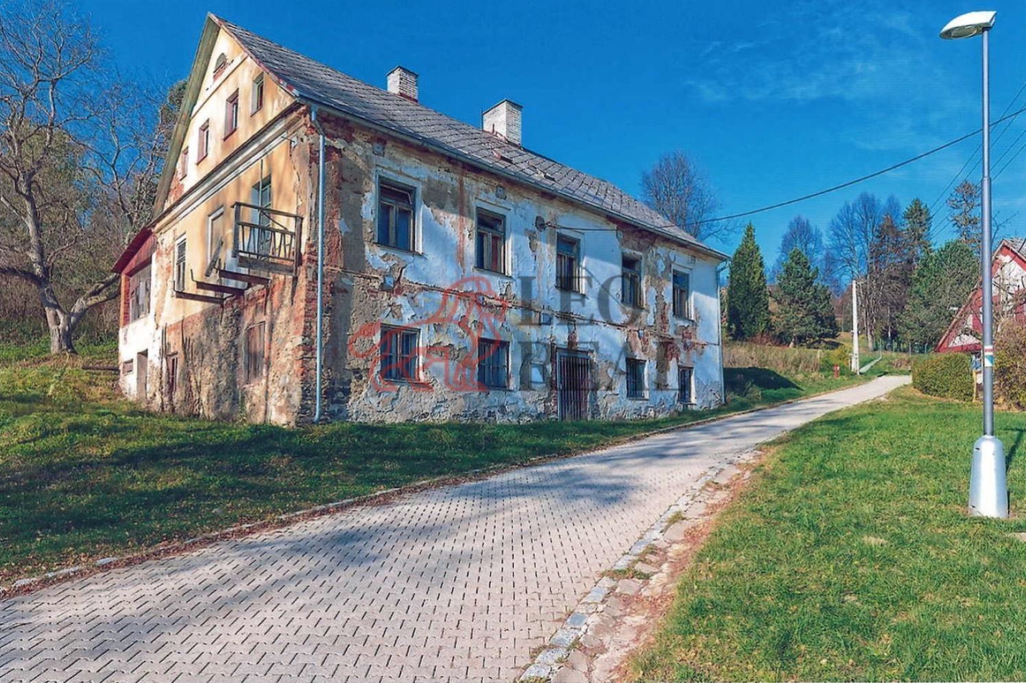 Dům (penzion) k rekonstrukci, Jeseník., obrázek č. 1