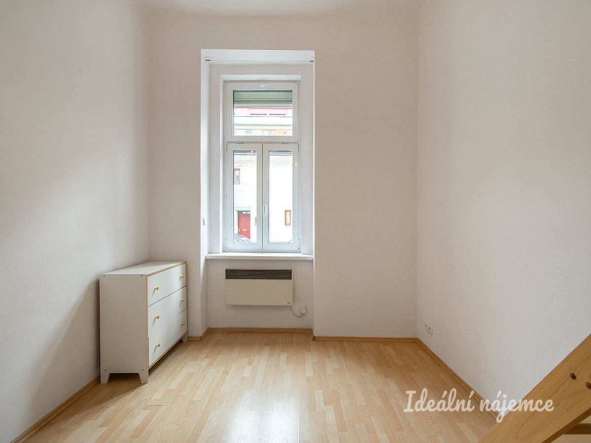 Pronájem bytu 2+1, Novákových, Libeň, 17500 Kč/měs, 44 m2, obrázek č. 3