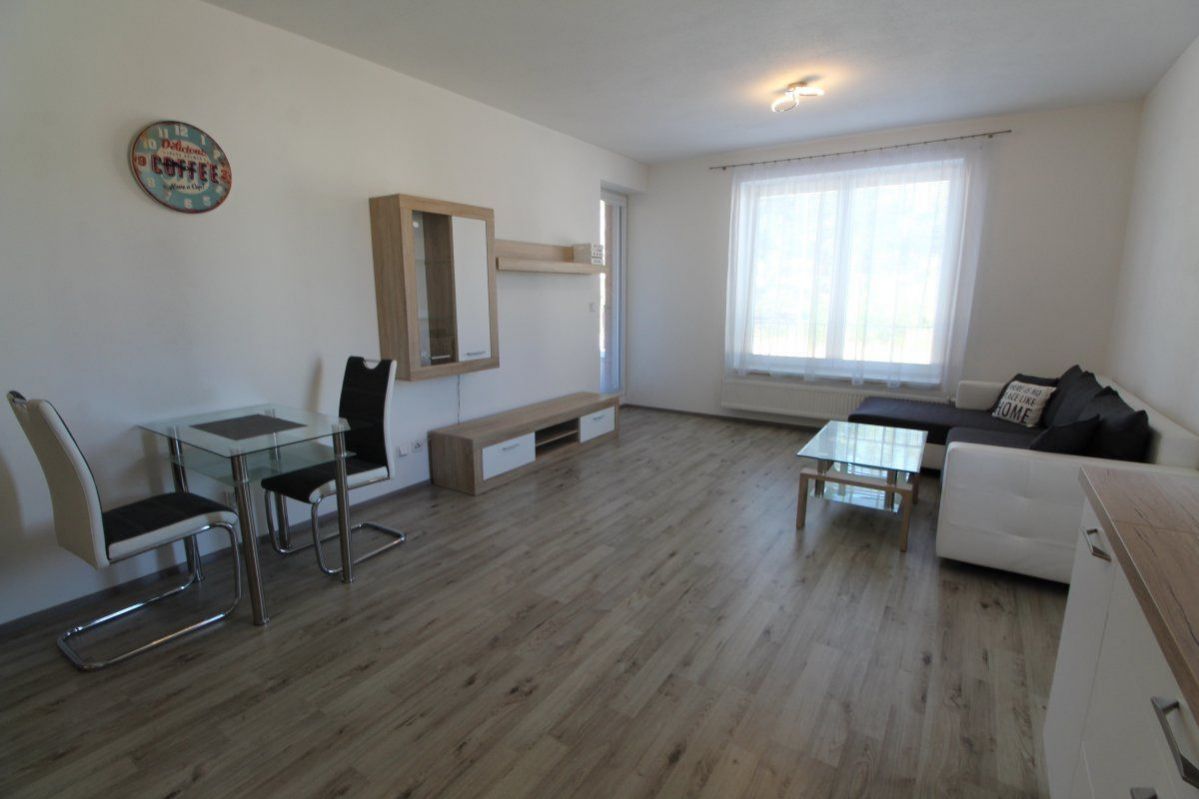 Pronájem bytu 2+kk, Špačková, Valcha, 14000 Kč/měs, 53 m2, obrázek č. 3