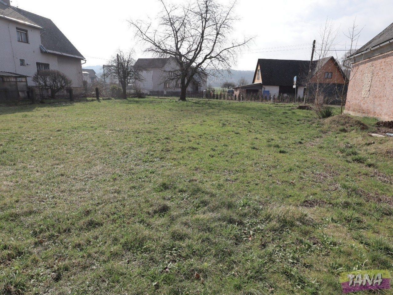 Prodej pozemky pro bydlení, 749 m2 - Dvůr Králové nad Labem - Žireč, obrázek č. 2