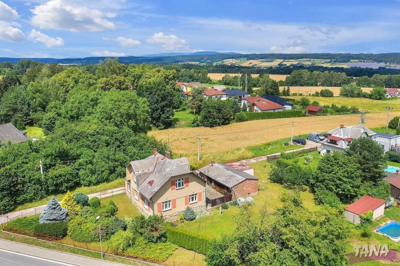 Prodej rodinné domy, 180 m2 - Dvůr Králové nad Labem - Lipnice, obrázek č. 2
