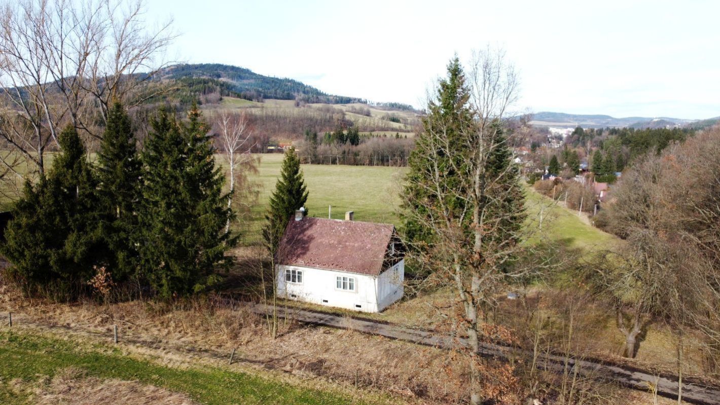 Prodej domu na polosamotě u lesa u Sušice, obrázek č. 1