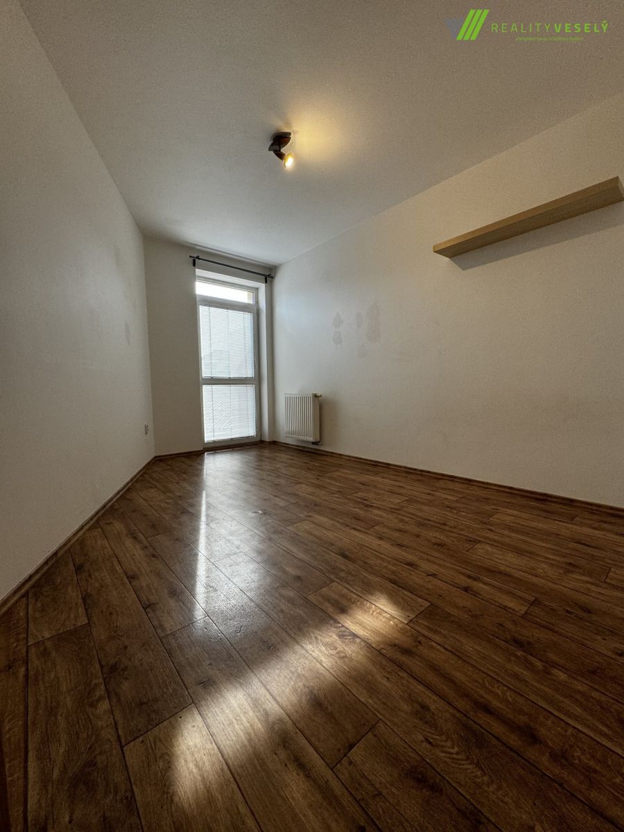 Pronájem byty 2+kk, 60 m2 - Hodonín, obrázek č. 3