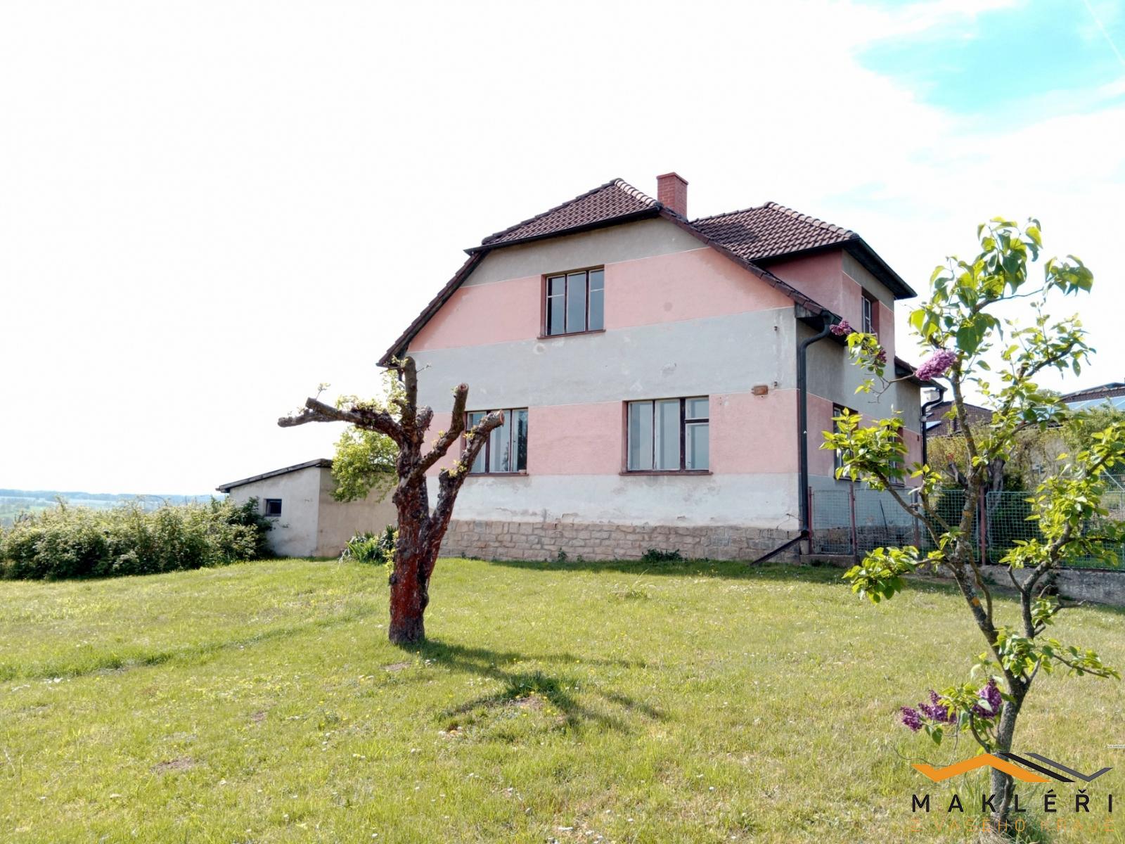 Prodej rodinného domu s garáží a zahradou - Obrvaň, Ledeč nad Sázavou, obrázek č. 2