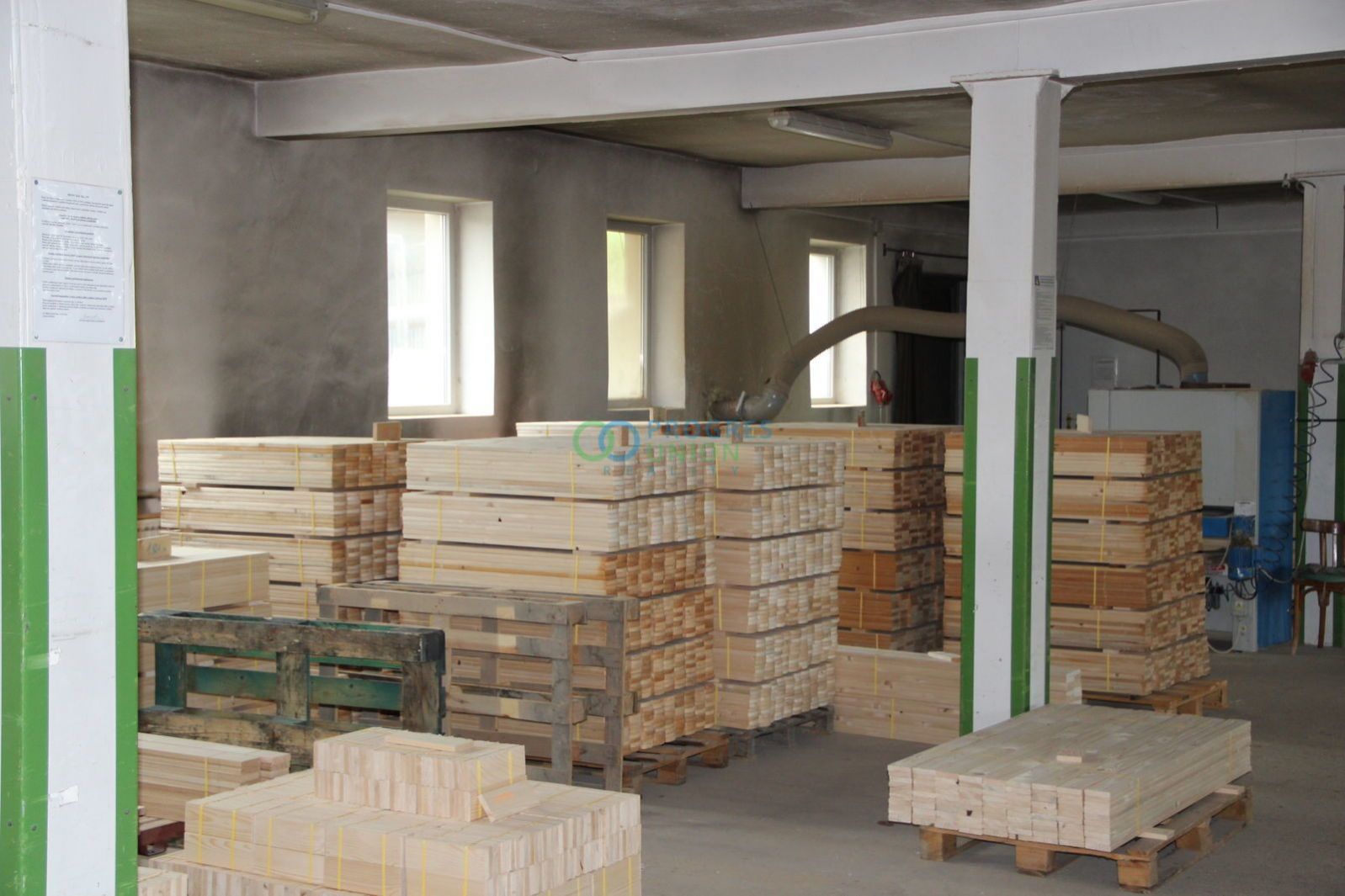 Nabízíme k pronájmu výrobní a skladový areál v Lešné - Mštěnovicích u Valašského Meziříčí, obrázek č. 3